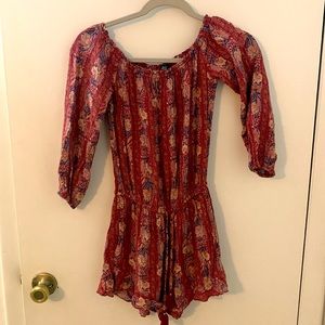Romper ae size xs